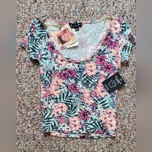 About A Girl XS Multicolor Floral Crop Top